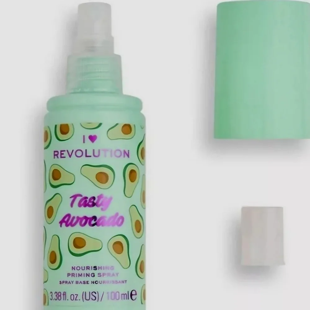 Revolution Tasty Avocado Priming Spray
